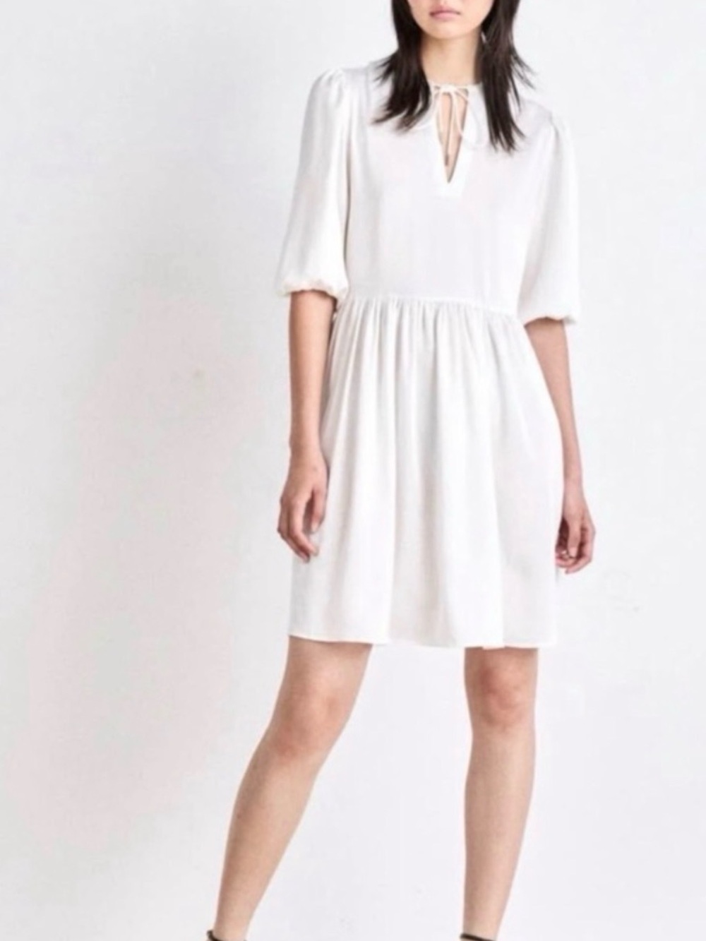 Women's White Tie-Neck Short Sleeve Dress
